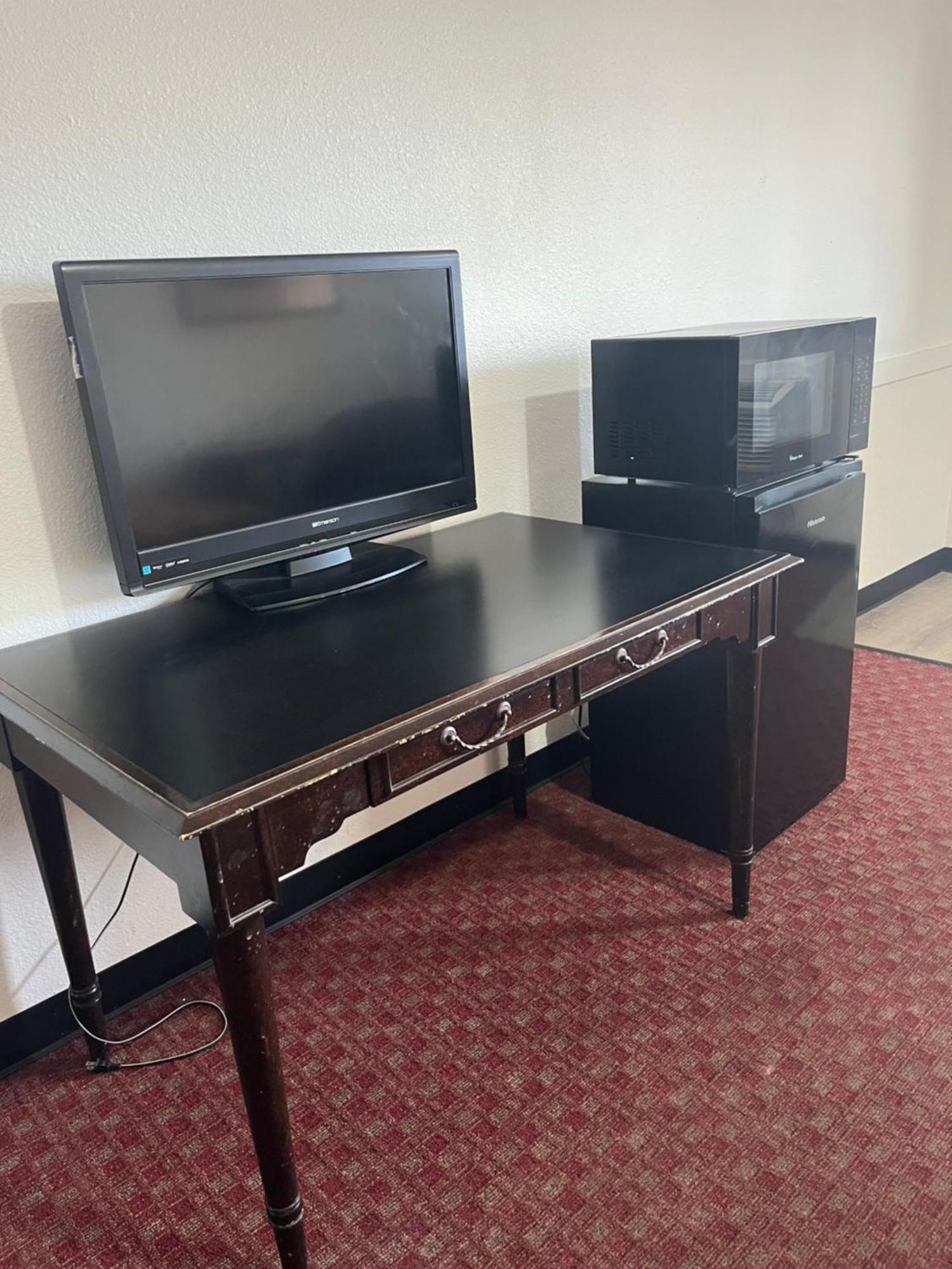 Glen Rose Inn & Suites Room photo